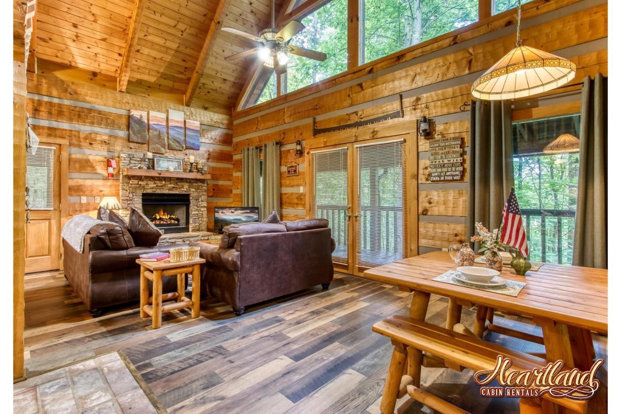 Cozy Mountain Hideaway Villa Gatlinburg Luaran gambar
